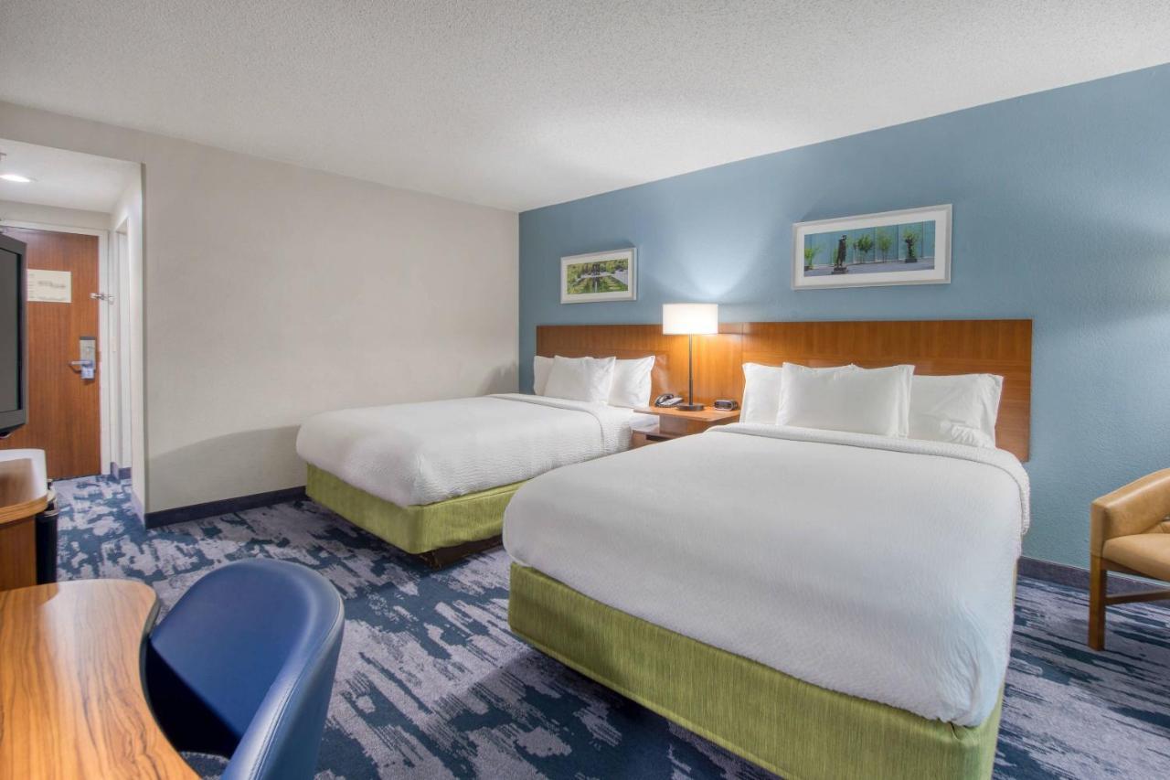 Fairfield Inn & Suites Raleigh Crabtree Valley Buitenkant foto