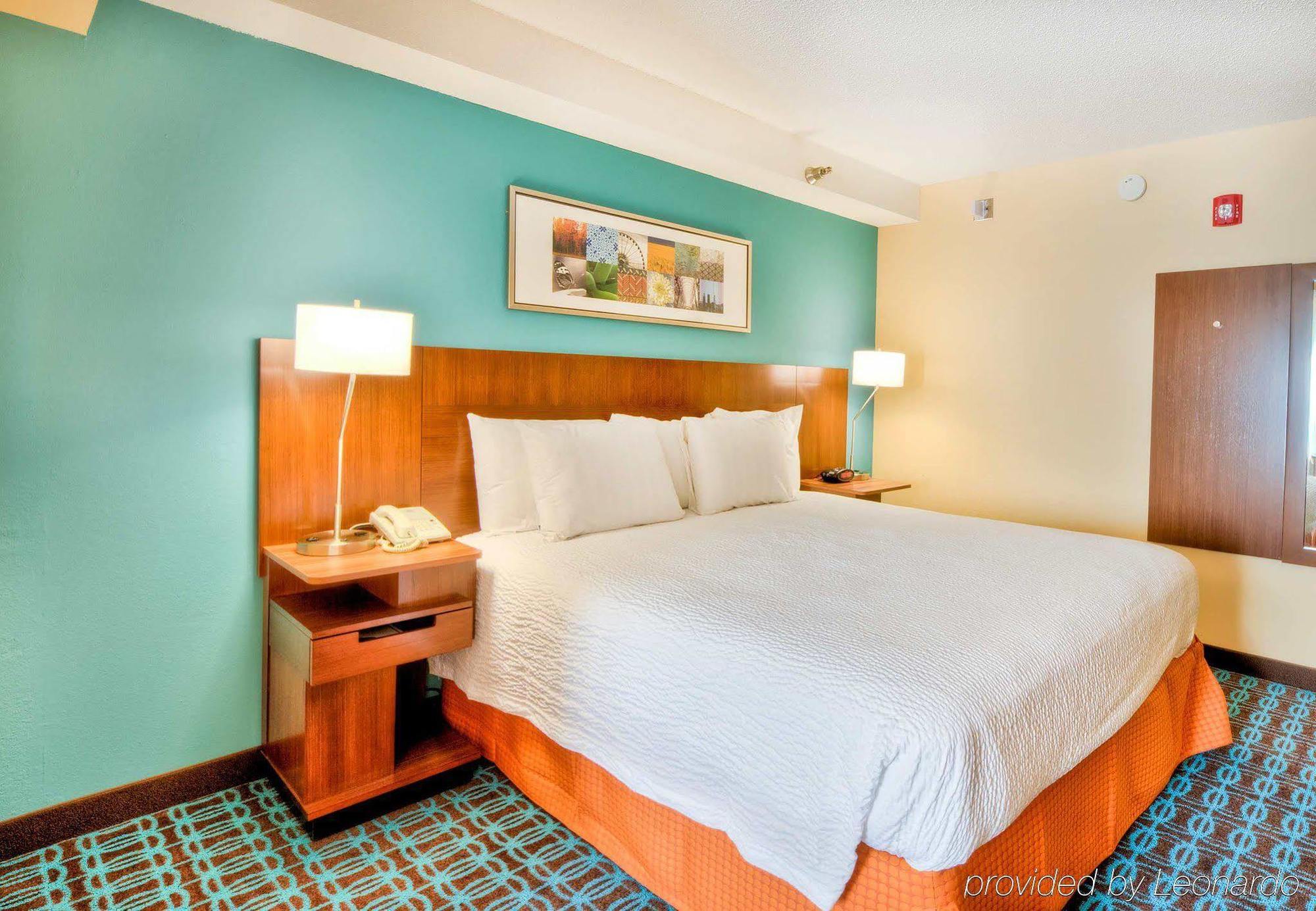 Fairfield Inn & Suites Raleigh Crabtree Valley Buitenkant foto