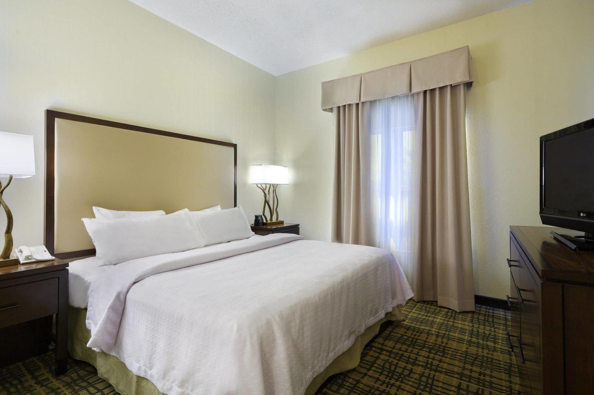 Fairfield Inn & Suites Raleigh Crabtree Valley Buitenkant foto